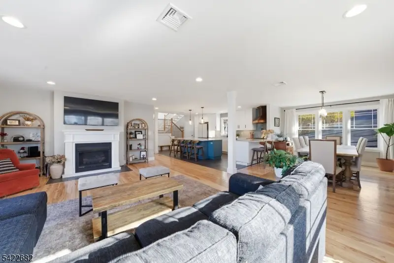 23 Edgemere Ave, Mount Arlington, NJ 07856 - #3