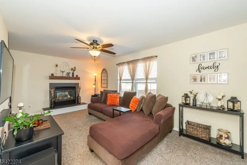 7 Stratford Dr, Newton, NJ 07860 - #2