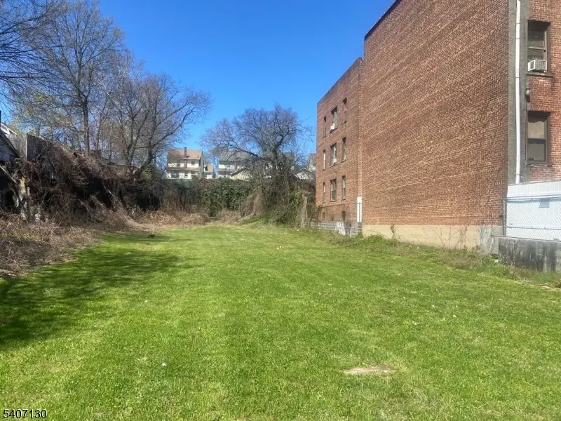 1594 Maple Ave, Hillside, NJ 07205 - #1