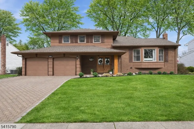 23 Smithfield Dr, Springfield, NJ 07081 - #1