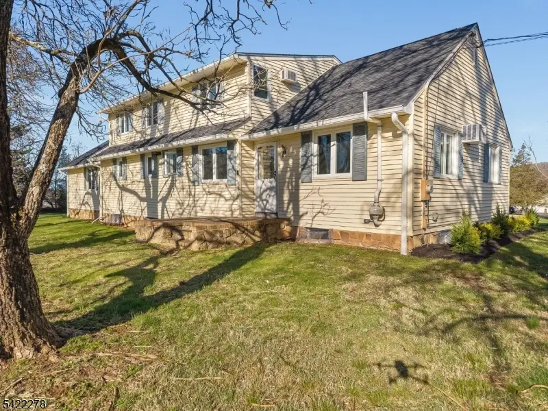 2 Mountain View Rd, Readington, NJ 08889 - #3