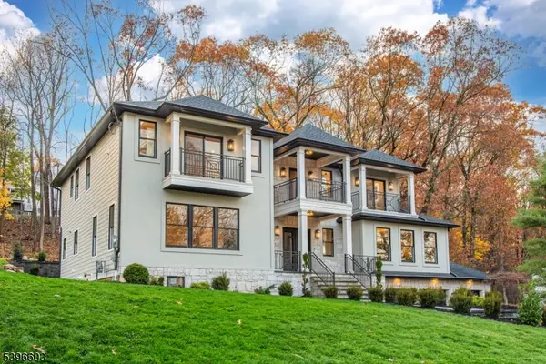 24 Cliffside Dr, Livingston Twp., NJ 07039