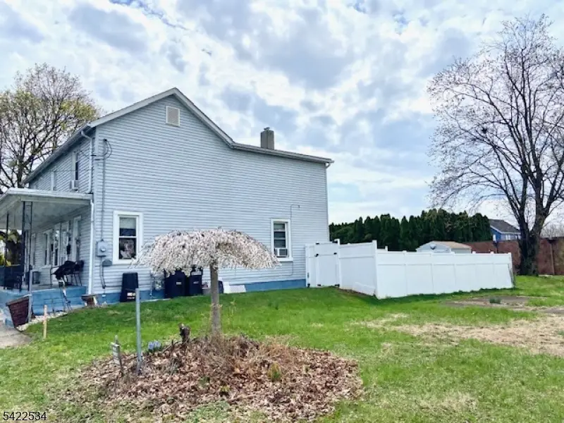 842 Mill St, Phillipsburg, NJ 08865 - #2