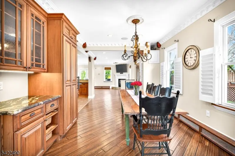 22 Vine St, Nutley, NJ 07110 - #3