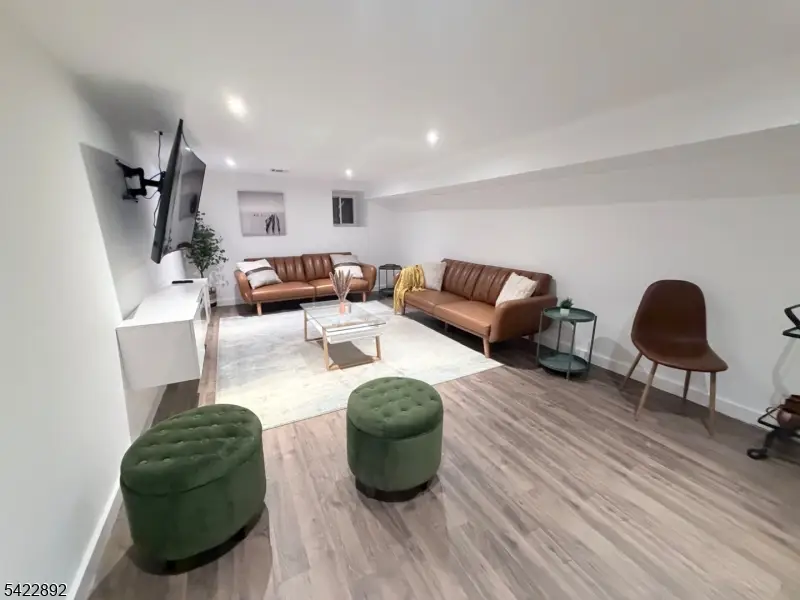 230 Union St, Jersey City, NJ 07304 - #1