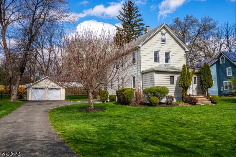 141 Fairfield Ave, West Caldwell, NJ 07006 - #1
