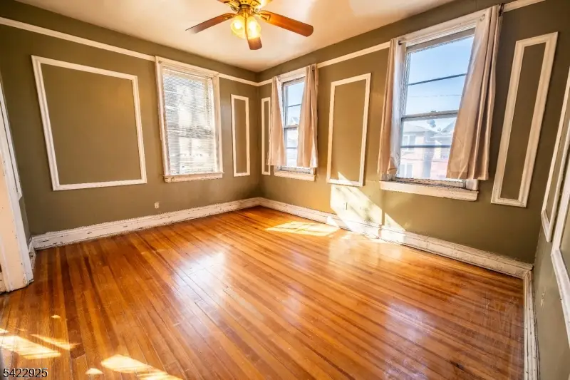 64 Wade St, Jersey City, NJ 07305 - #3