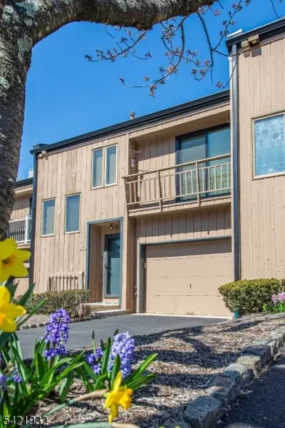 313 Stephanie Dr, North Caldwell, NJ 07006 - #1