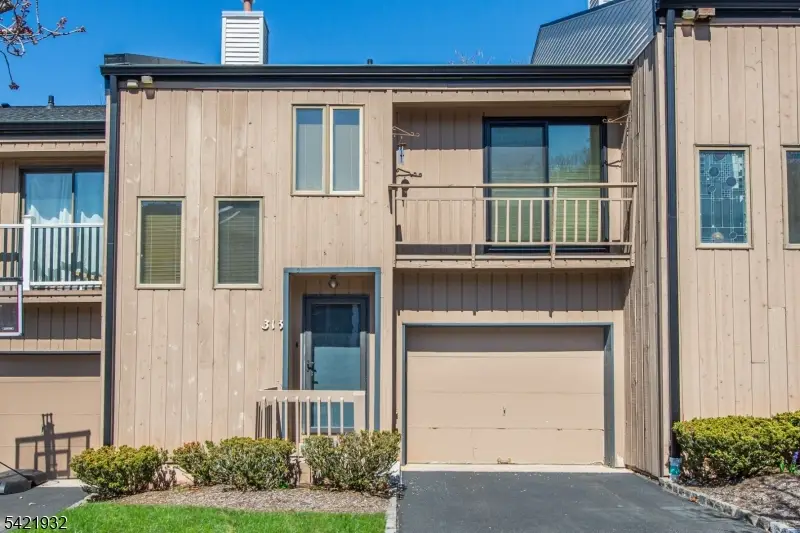 313 Stephanie Dr, North Caldwell, NJ 07006 - #2