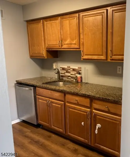 7 Foxtail Lane, Heathcote, NJ 08852 - #3