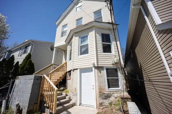 99 N 3rd St, Paterson City, NJ 07522