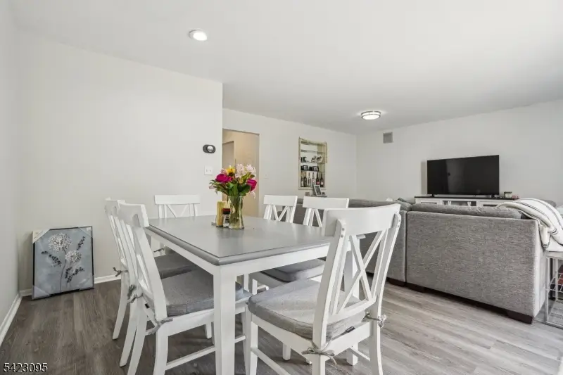 165-110 Essex Ave, Metuchen, NJ 08840 - #3