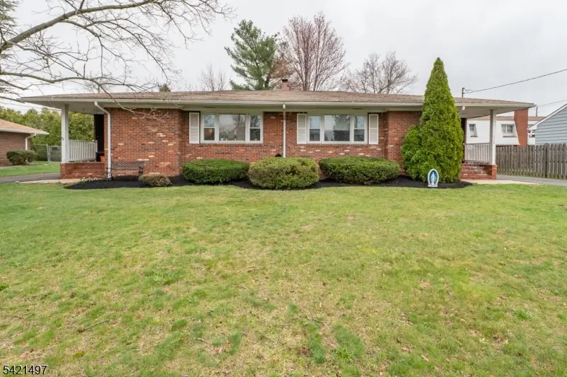 1033 Grove #A-B, North Brunswick, NJ 08902 - #1