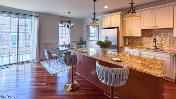 14 Gable Walk, Livingston Twp., NJ 07039