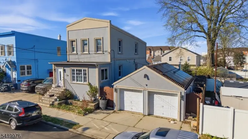 4 Jeanette St, Carteret, NJ 07008 - #2