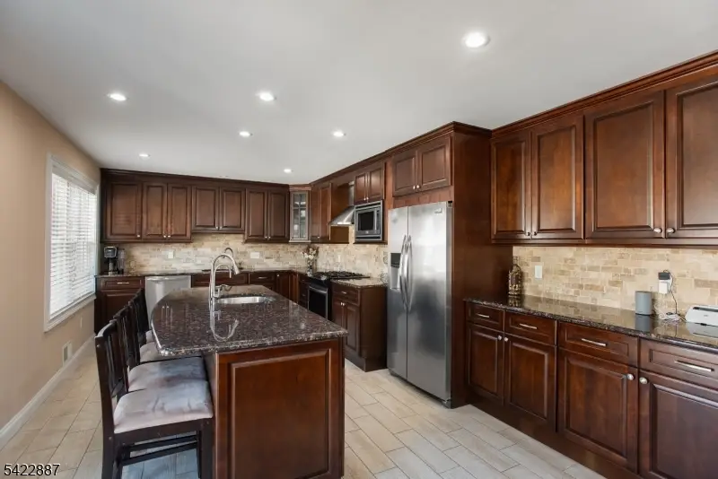 22 Andrew St, Dunellen, NJ 08812 - #2