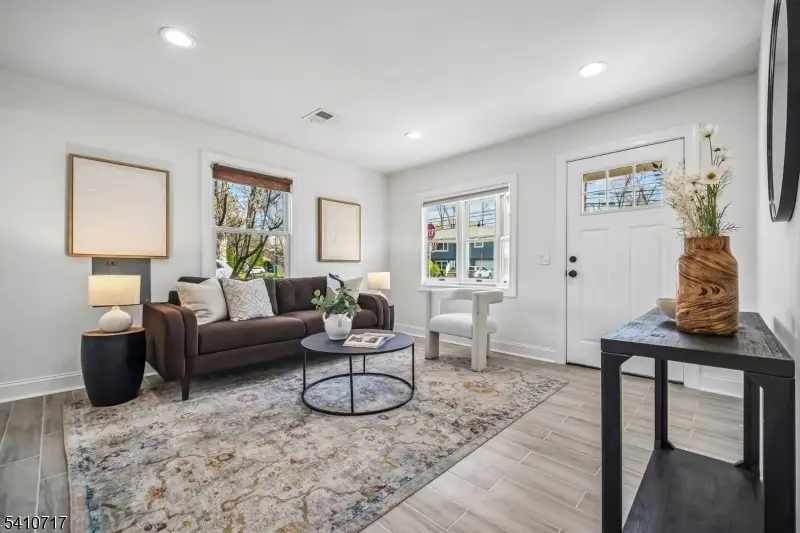 126 Greenbrook Rd, Dunellen, NJ 08812 - #3