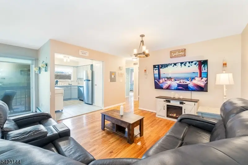 50 Deanna Dr Unit 130 #130, Hillsborough, NJ 08844 - #1