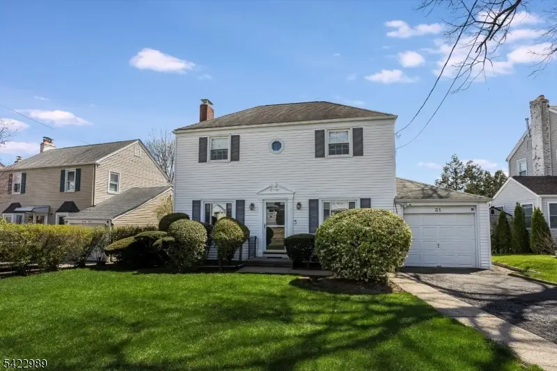 31 Burlington Rd, Clifton, NJ 07012 - #1