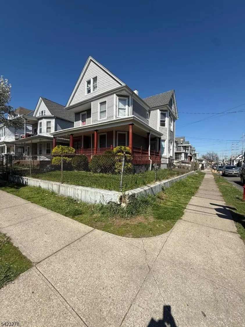 138 Hamilton Ave, Passaic, NJ 07055 - #1