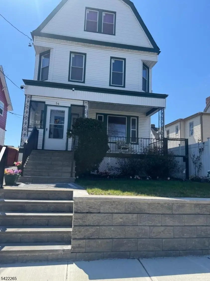 14 Helen Pl, Newark, NJ 07106 - #1