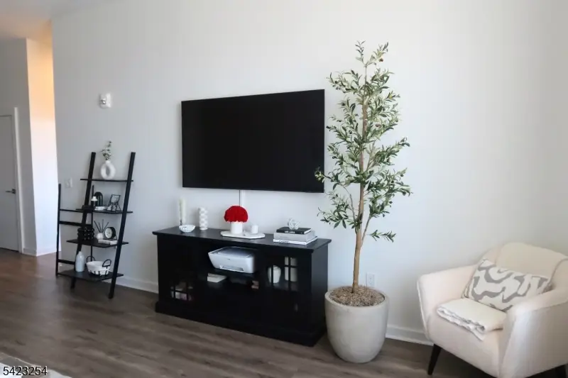 1 Carriage City Plz 1710, Rahway, NJ 07065 - #2