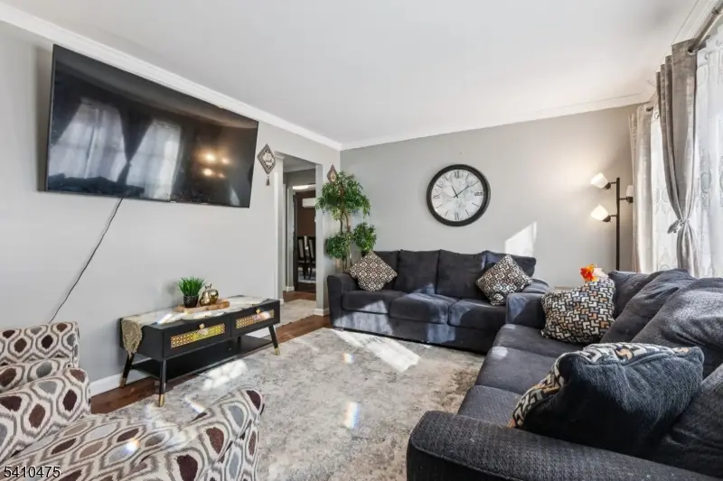 41 Pinetree Dr, Parlin, NJ 08859 - #3