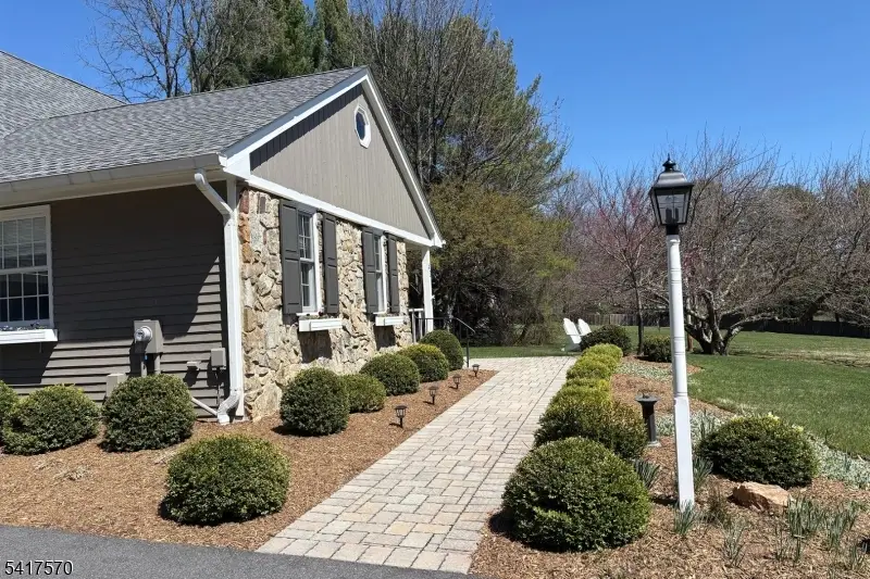 42 Sutton Road, Tewksbury, NJ 08858 - #2