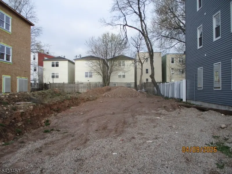 511 S 10th St, Newark, NJ 07103 - #2