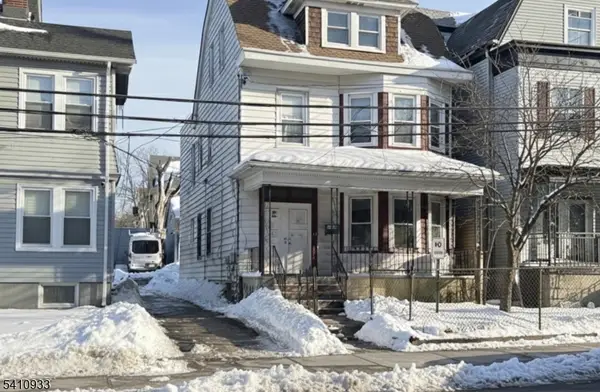 922 Grove St, Irvington Twp., NJ 07011