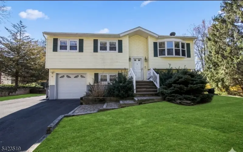 35 Mary Ann Rd, Oak Ridge, NJ 07438 - #1