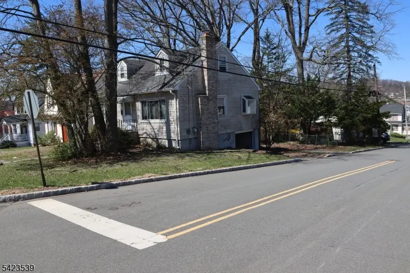 45 Johnson Rd, West Orange, NJ 07052 - #3