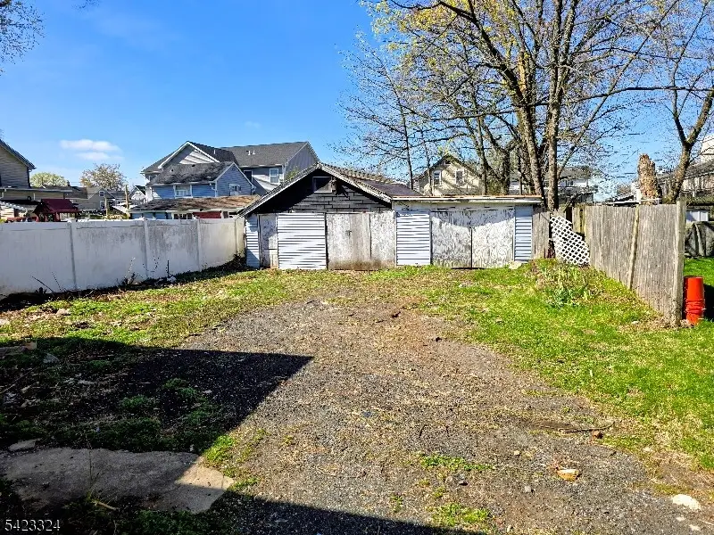 50 Canal St, South Bound Brook, NJ 08880 - #3