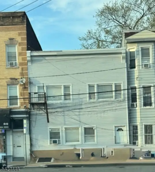 191 1st Ave, Newark City, NJ 07107