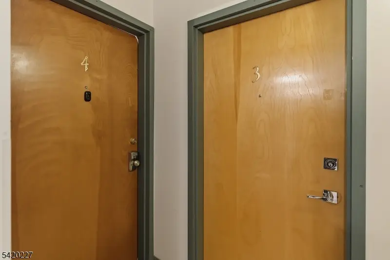 39-45 Bruen St #4, Newark, NJ 07105 - #3