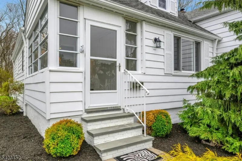 99 Beechwood Rd, Florham Park, NJ 07932 - #2