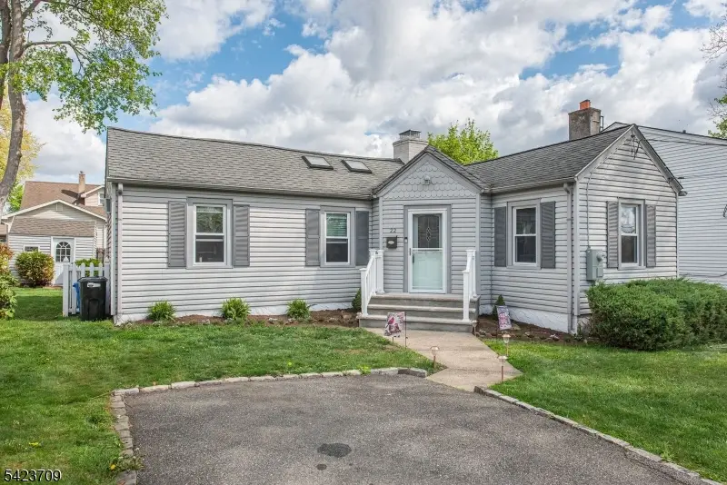 22 Tioga Ave, Lake Hiawatha, NJ 07045 - #2