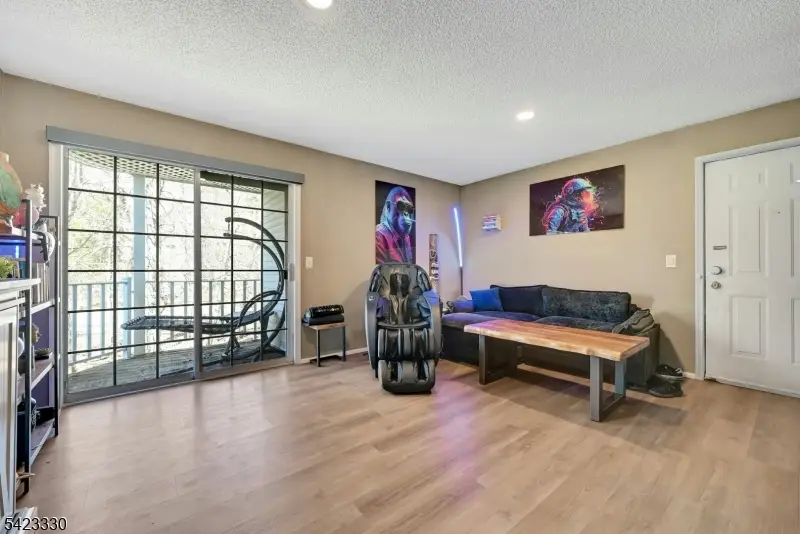 111 Raintree Ln #111, Mahwah, NJ 07430 - #2