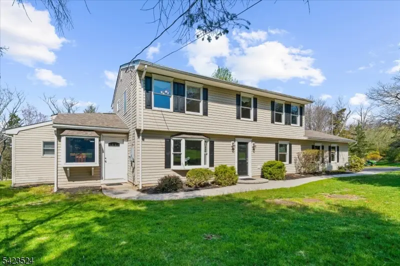 20 Cedar Grove Rd, Clinton, NJ 08801 - #3