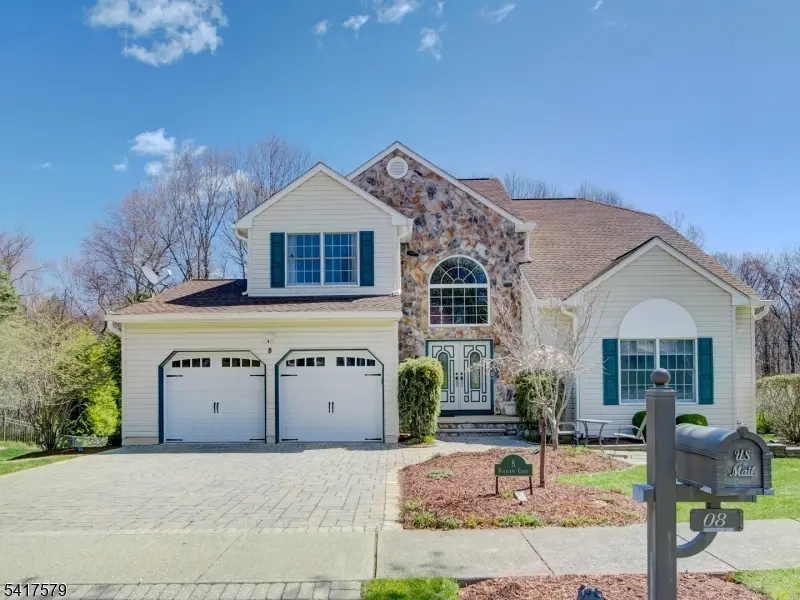 8 Mulberry Ct, Succasunna, NJ 07876 - #1