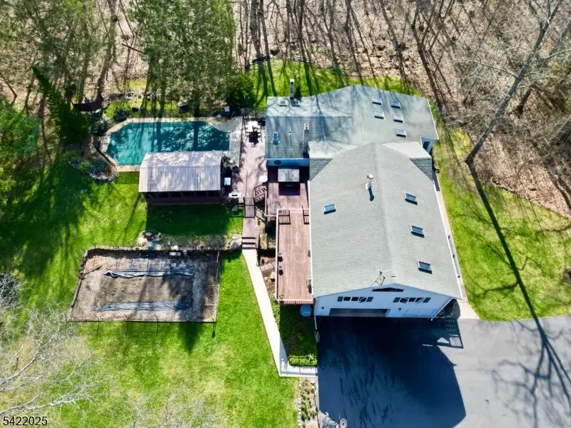202 Millbrook Rd, Hardwick, NJ 07825 - #2