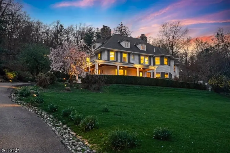 270 Up Mountain Avenue, Montclair, NJ 07043 - #2