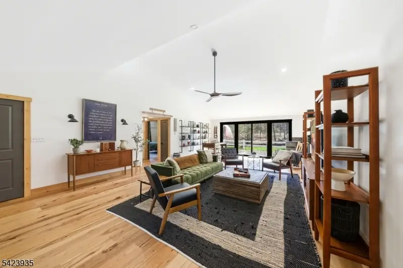 211 Mountain View Rd, Hillsborough, NJ 08844 - #3