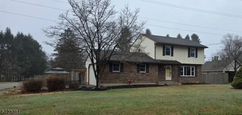 16 Abrams Rd, Holland, NJ 08848 - #1