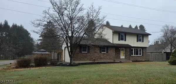 16 Abrams Rd, Holland Twp., NJ 08848