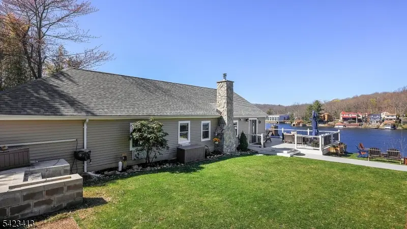 373 Lakeside Blvd, Hopatcong, NJ 07843 - #2