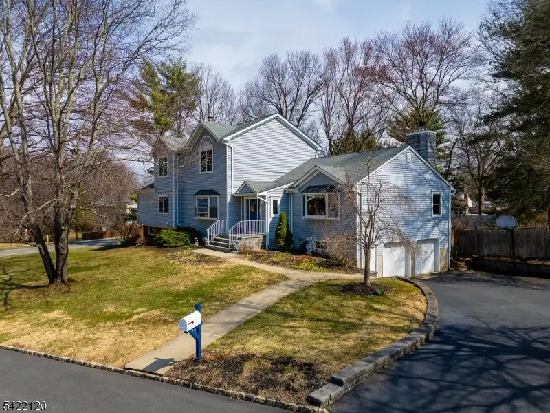 1 W Circuit Dr, Succasunna, NJ 07876 - #2