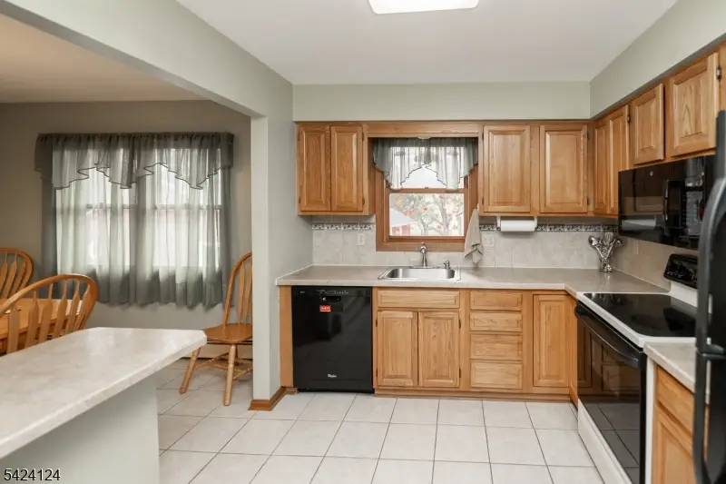 4 Broadway, Hopatcong, NJ 07843 - #3