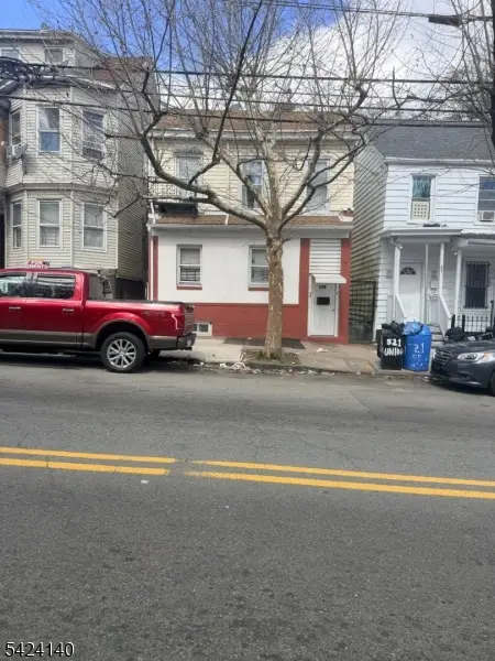 519 Union Ave, Paterson, NJ 07522 - #1