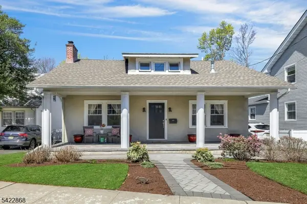 28 Harper Ter, Cedar Grove Twp., NJ 07009